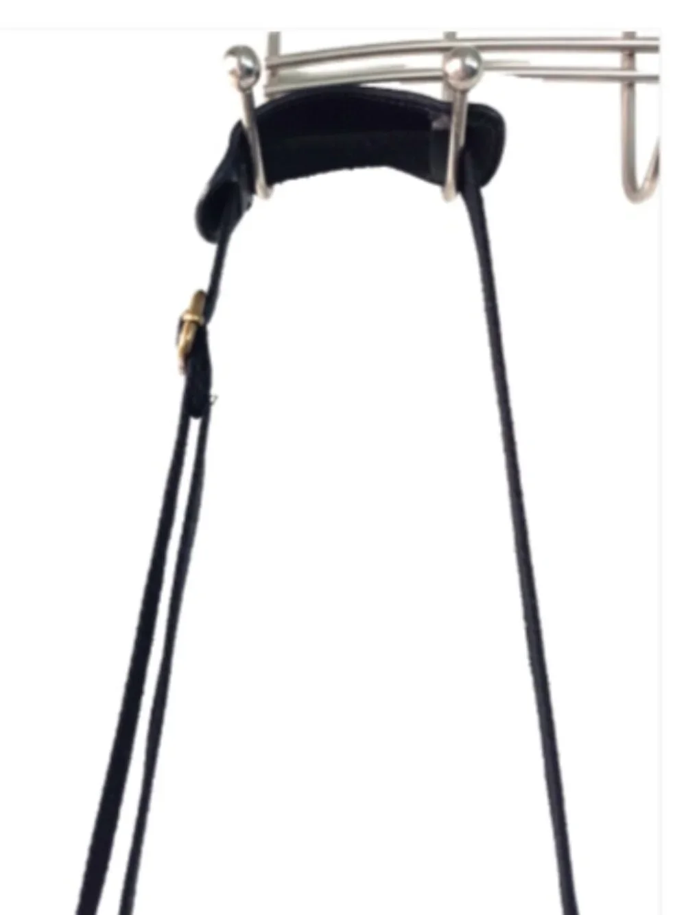 The Sak Iris Black Pebbled Soft Leather Messenger Crossbody Bag EUC